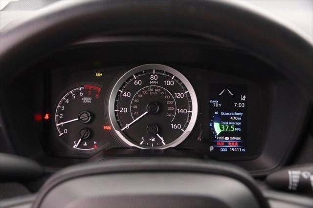 Certified Used 2022 RUBY FLARE PEARL Toyota  image 13