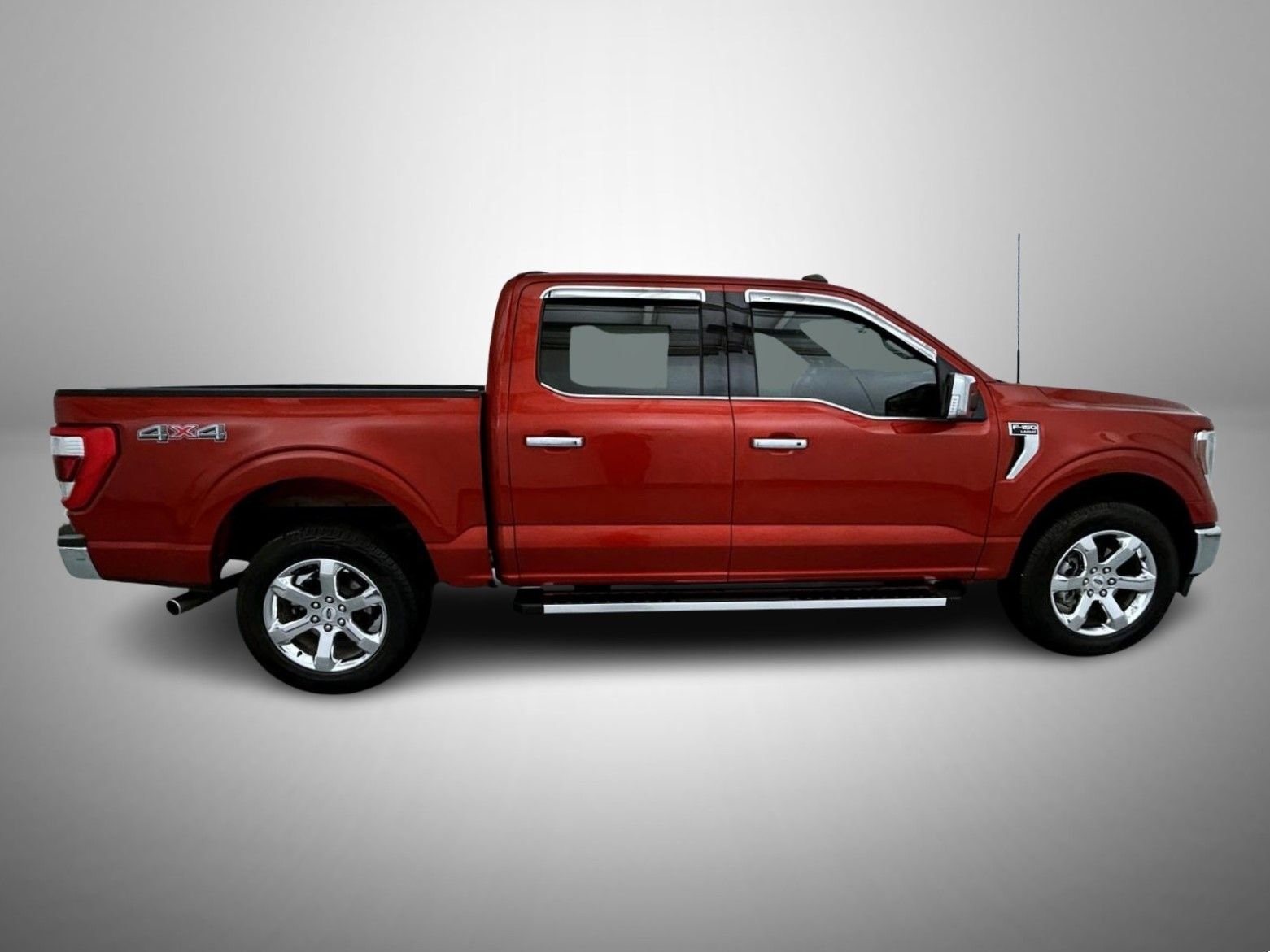 Used 2023 Maroon Ford Lariat image 4