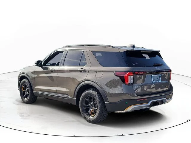 New 2027 Gray Ford Tremor image 7