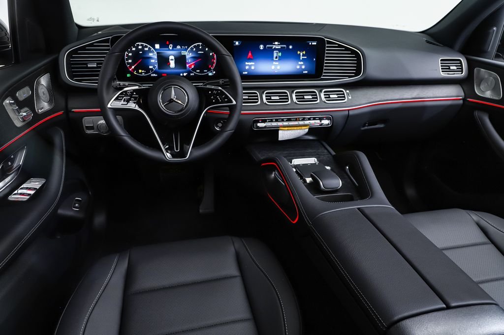New 2026 MANUFAKTUR Moonlight White Magno Mercedes-Benz GLE 450 image 6