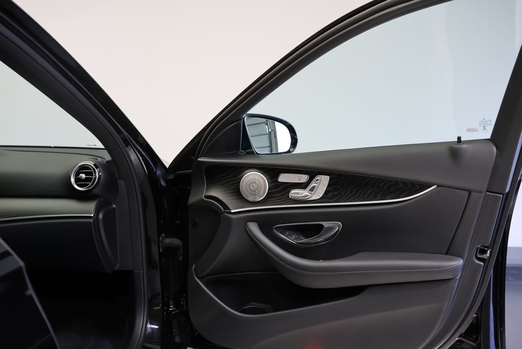 Certified Used 2022 Black Mercedes-Benz E 450 image 46