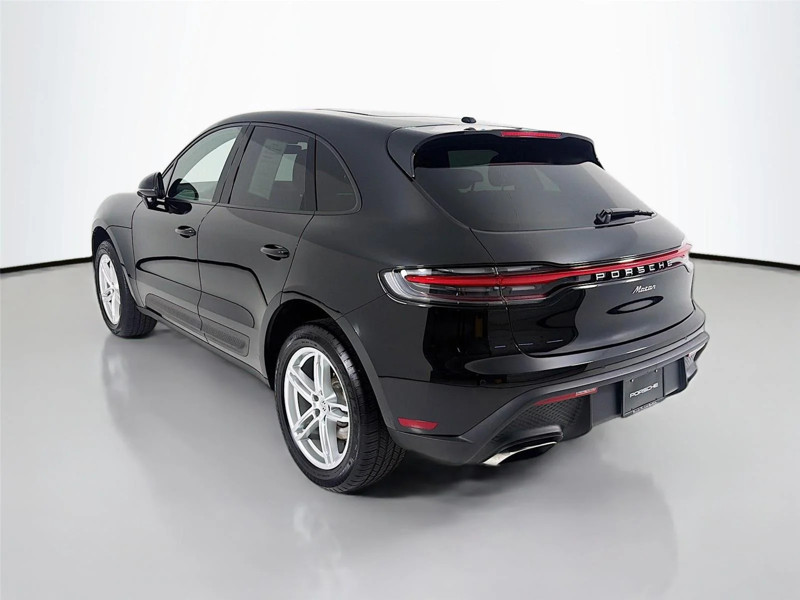 Used 2023 Black Porsche T image 3