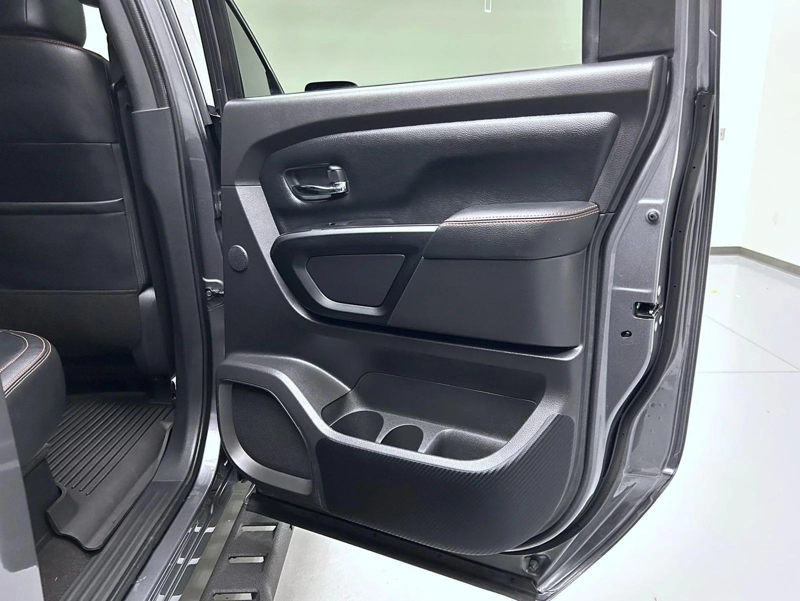 Certified Used 2023 Gray Nissan PRO-4X image 17