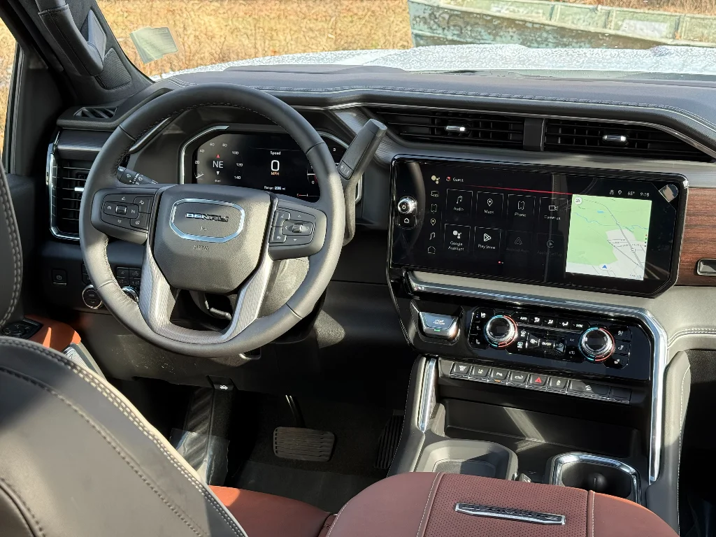 2026 GMC Sierra 2500HD Denali Ultimate - Photo 20