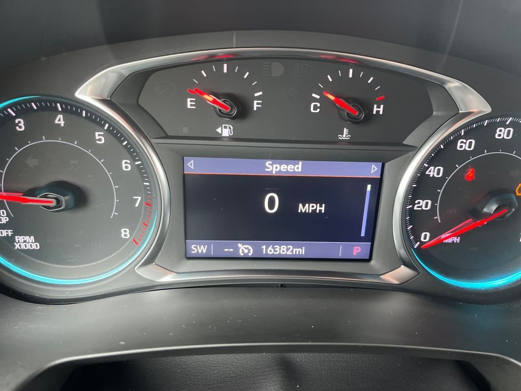 Used 2023 Gray Chevrolet LT image 16