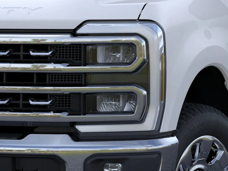 New 2026 Star White Metallic Tri-Coat Ford F-250® Lariat® image 18
