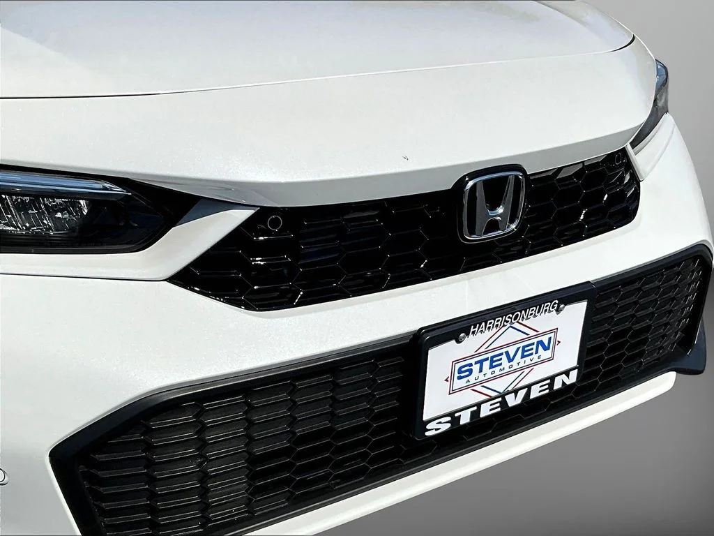 New 2026 Platinum White Pearl Honda 2WD Sport Touring Hybrid image 26