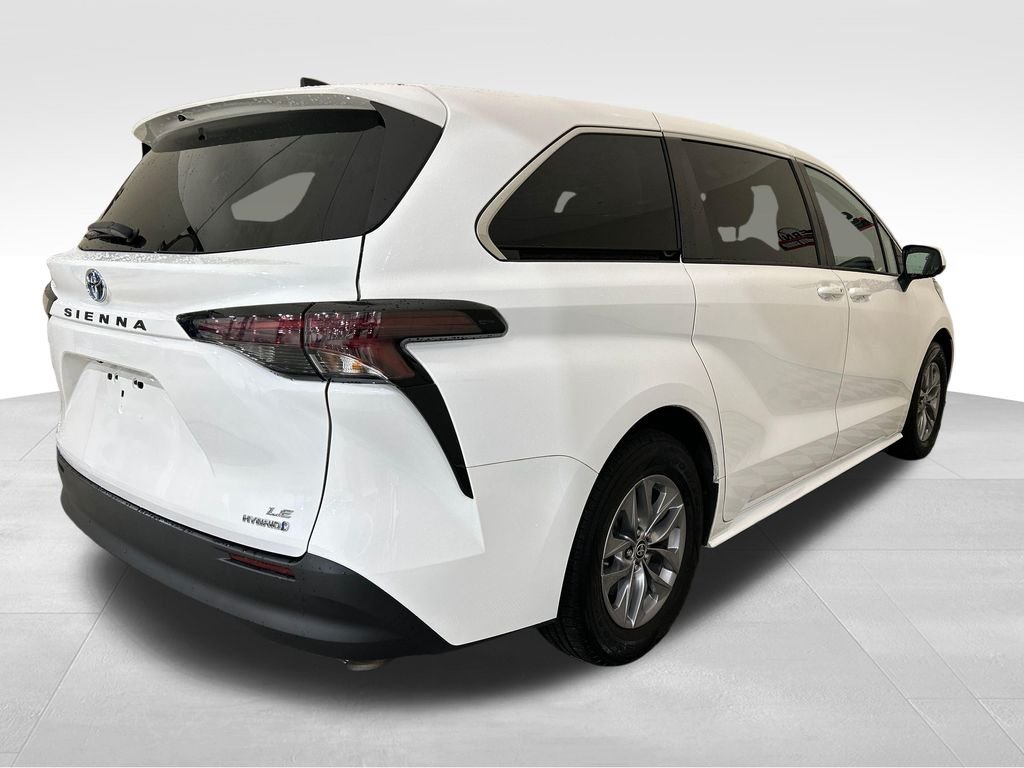 Used 2023 White Toyota LE image 5