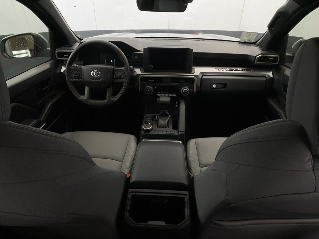 2026 Toyota Tacoma SR5 - Photo 28