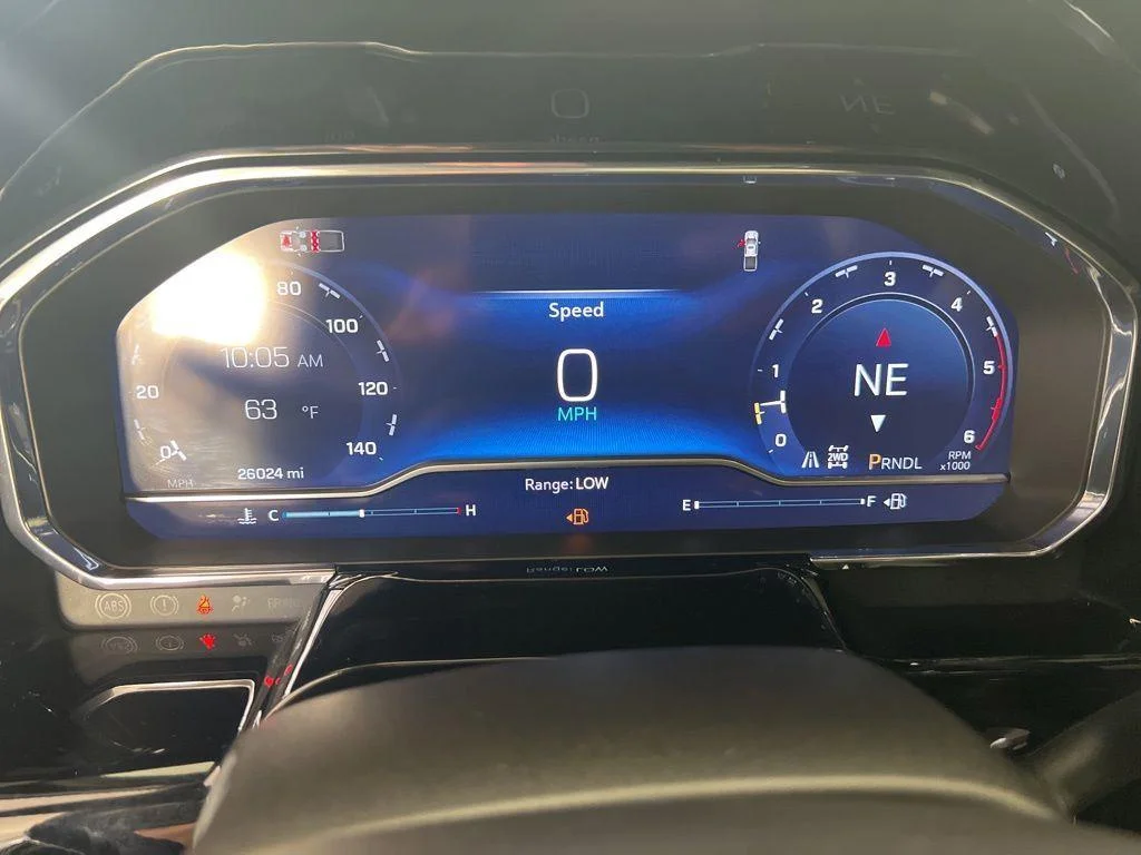 Used 2025 Summit White Chevrolet ZR2 image 14