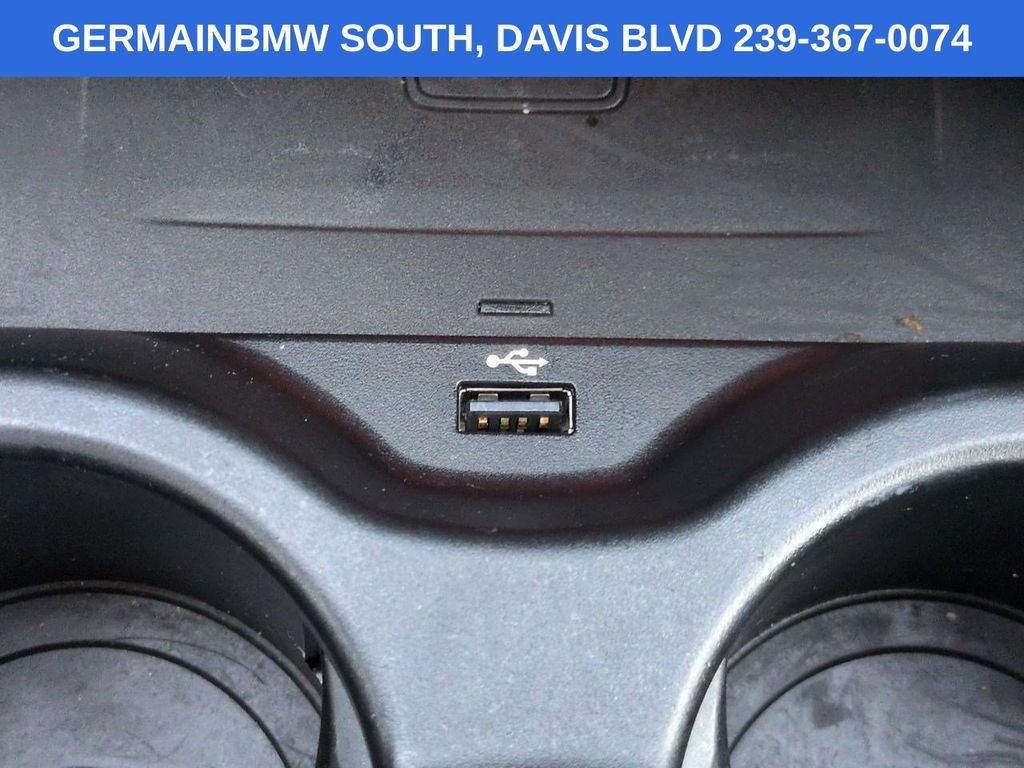 Used 2020 Bluestone Metallic BMW 530i image 25