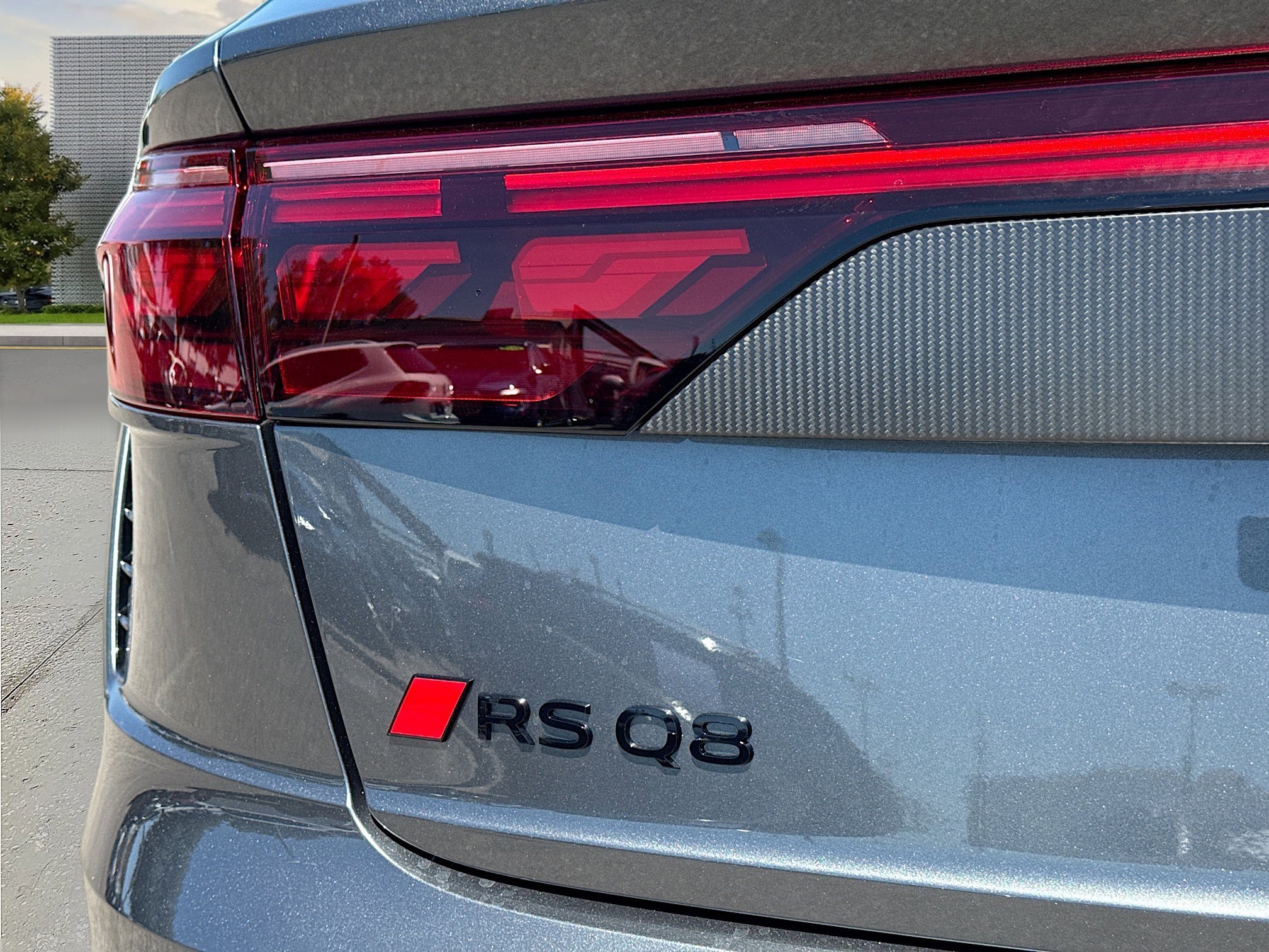 New 2026 Daytona Gray Pearl Effect Audi performance image 10