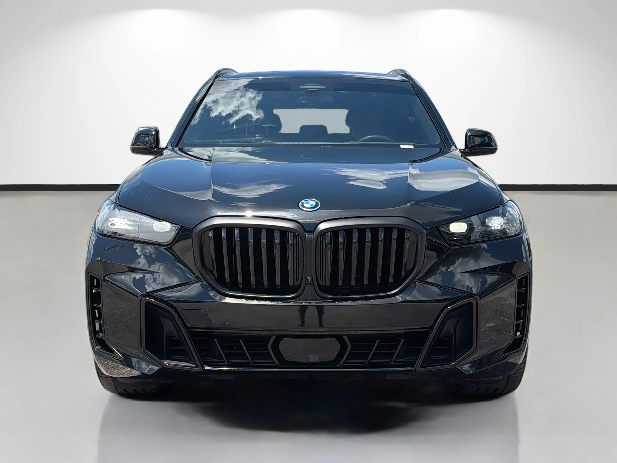 Used 2025 Black Sapphire Metallic BMW xDrive50e image 8