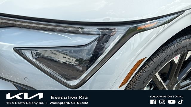New 2026 Wolf Gray Kia GT-Line AWD image 7