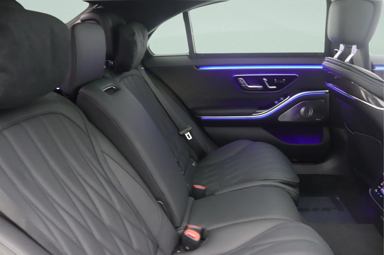 New 2026  Mercedes-Benz S 63 E AMG® 4MATIC® image 8