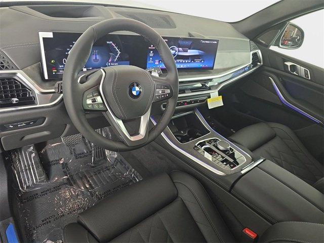 Certified Used 2026 Tanzanite Blue II Metallic BMW xDrive40i image 16