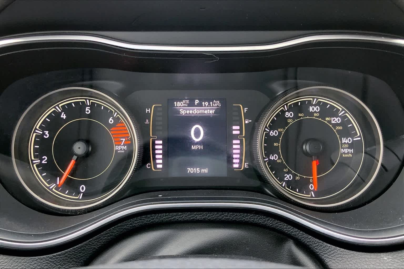 Used 2019 Diamond Black Crystal Pearlcoat Jeep Latitude Plus image 26