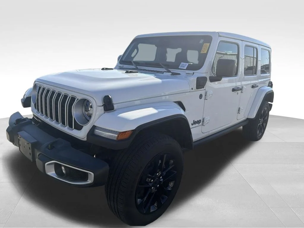 Used 2025 White Jeep Sahara 4xe image 3