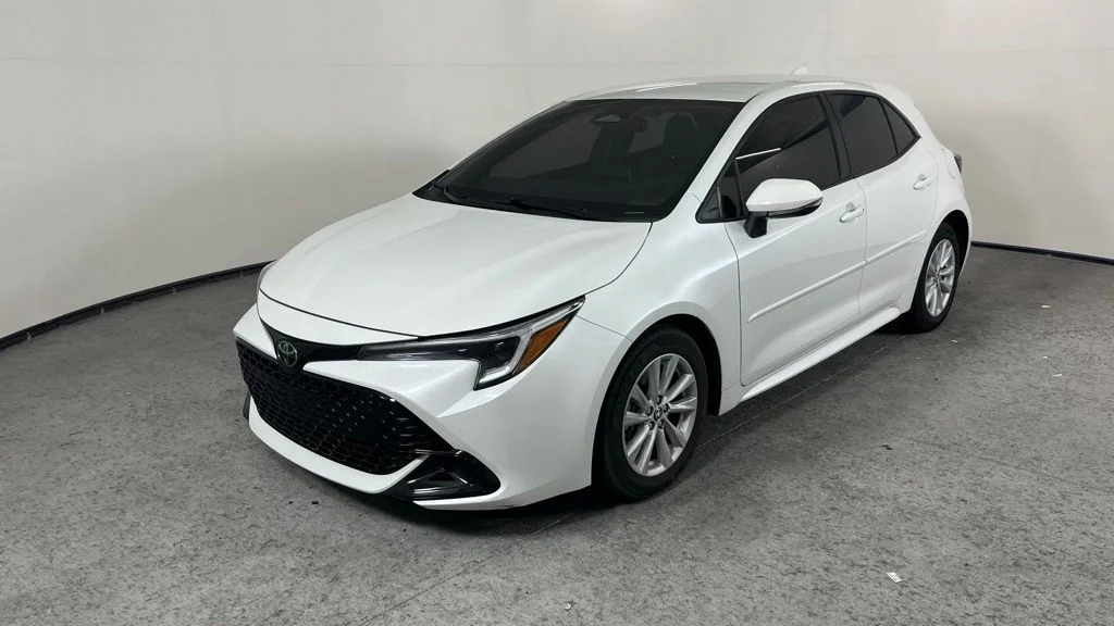 2023 Toyota Corolla SE CVT's photo