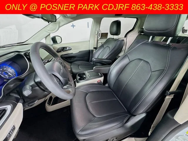 Used 2024 Silver Chrysler Touring L image 19