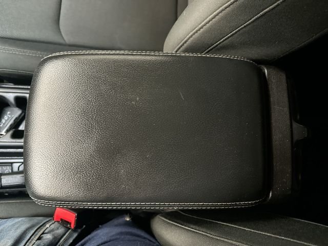 Used 2020 Black Jeep Unlimited Sahara image 23