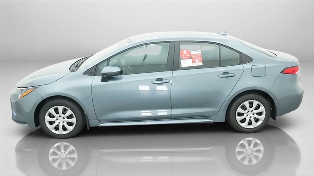 New 2027 Celestite Toyota LE image 2