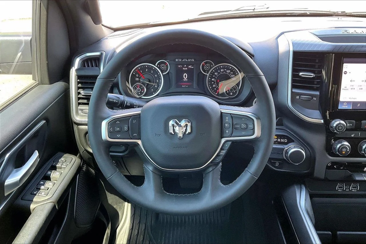 Used 2025 Blue Ram Big Horn/Lone Star image 9