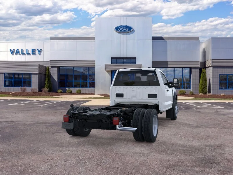 New 2026 Oxford White Ford F-550® XL image 55