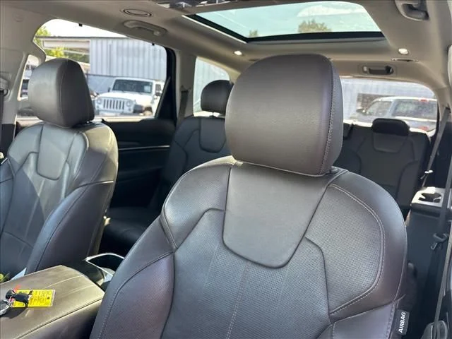 Used 2021 Black Kia SX image 25