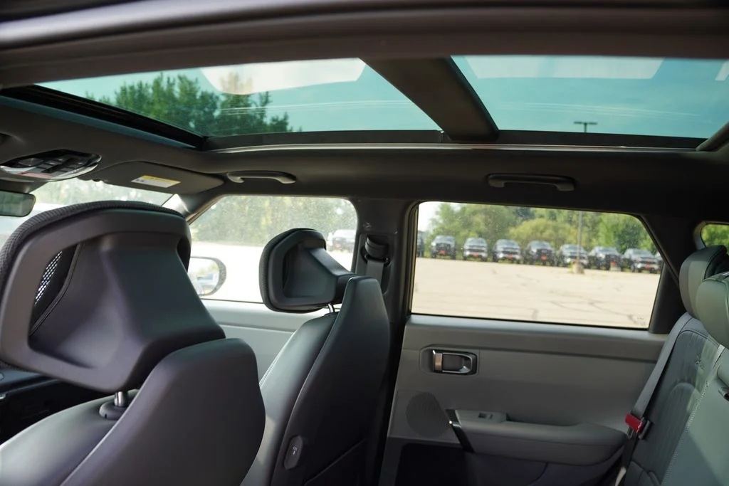 New 2027 Interstellar Gray Kia X-Line S image 12