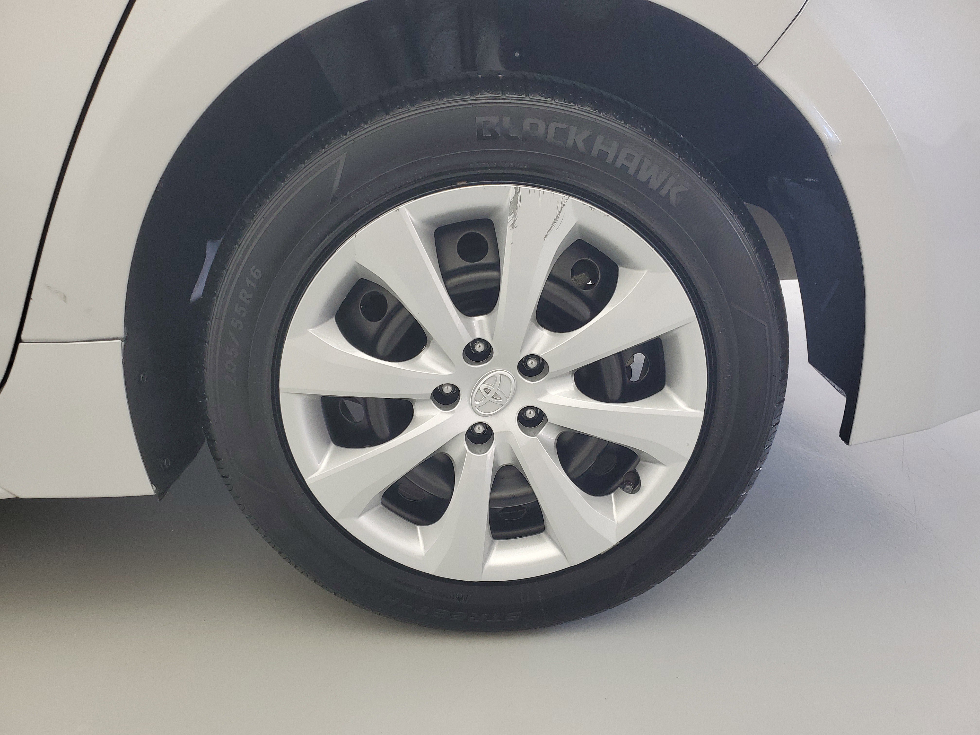 Used 2024 Classic Silver Metallic Toyota LE image 12