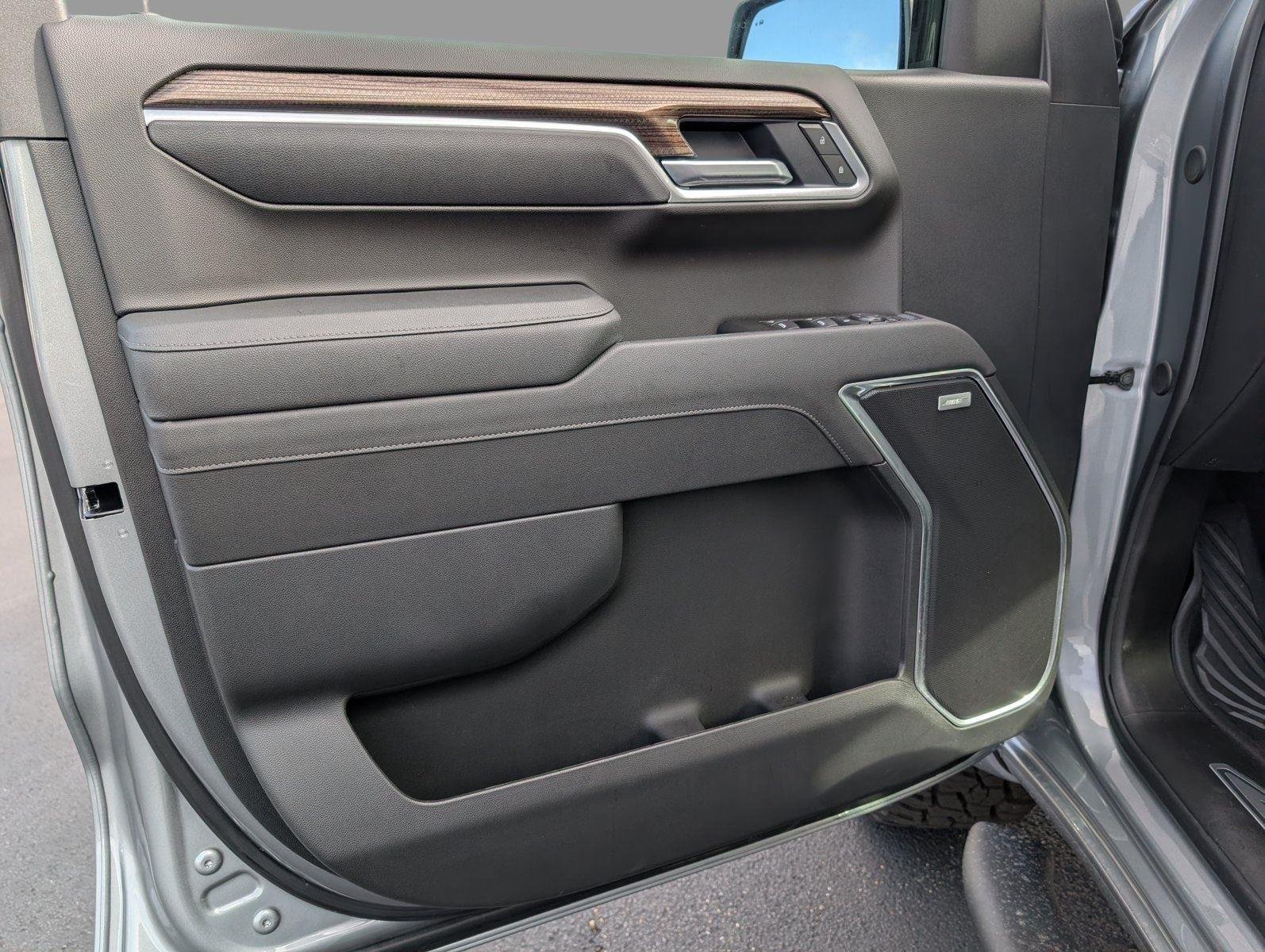 2026 Chevrolet Silverado 1500 RST - Photo 18