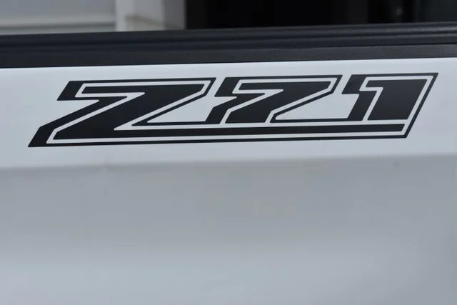 Used 2022 White Chevrolet LTZ image 8