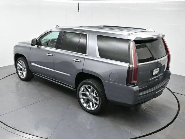 Used 2020 SATIN STEEL METALLIC Cadillac Premium Luxury image 37