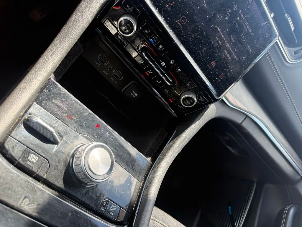 Used 2021 Black Jeep Overland image 17