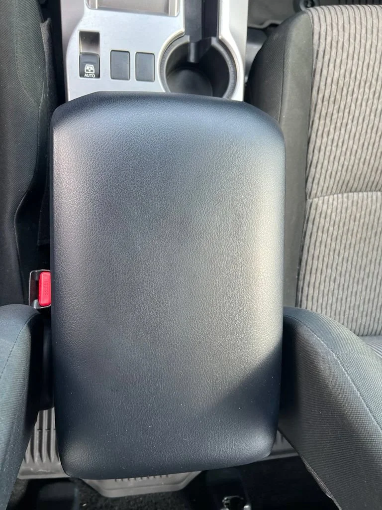 Used 2024  Toyota SR5 image 17