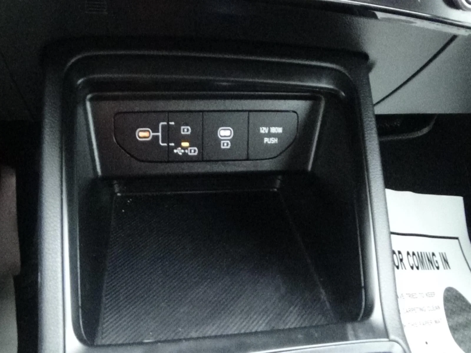Used 2025 Snow White Kia LXS image 29