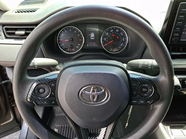 Used 2019 Gray Toyota LE image 19