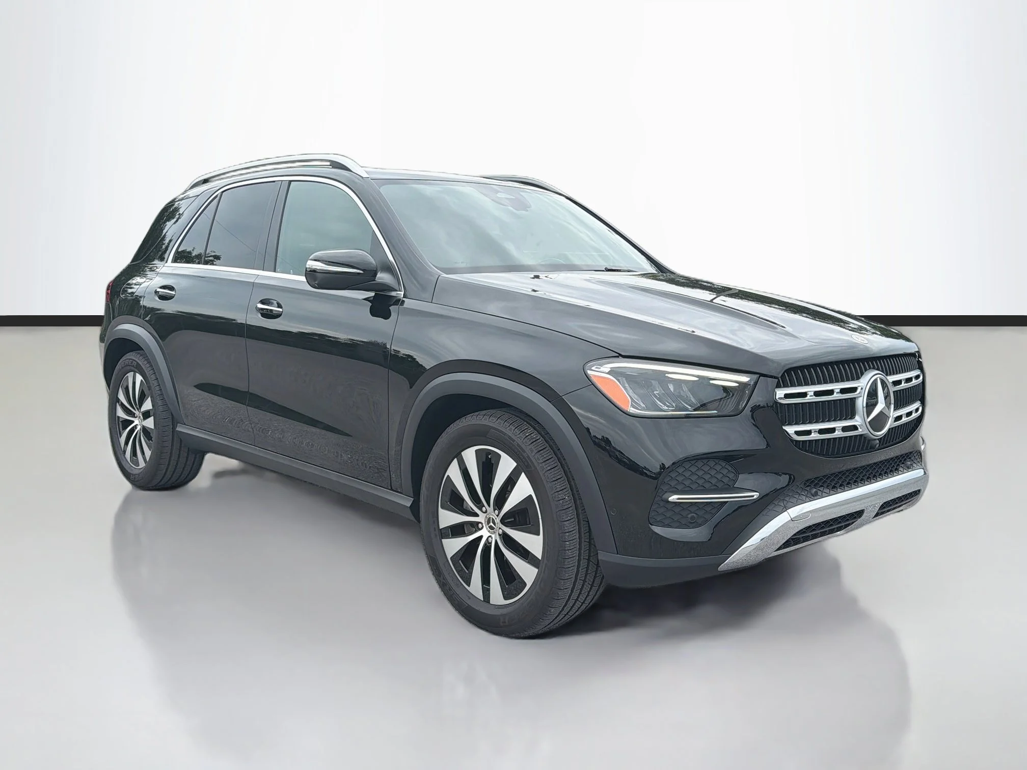 Used 2025 Obsidian Black Metallic Mercedes-Benz GLE 350 image 7