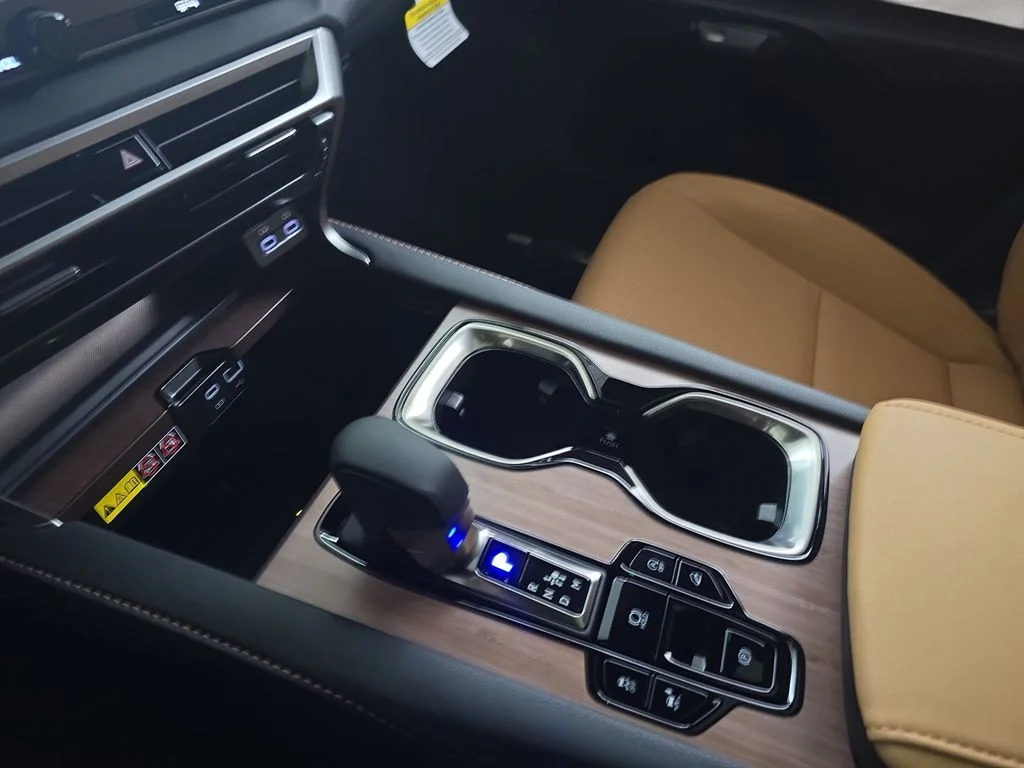 New 2026 Nightfall Mica Lexus PREMIUM image 24