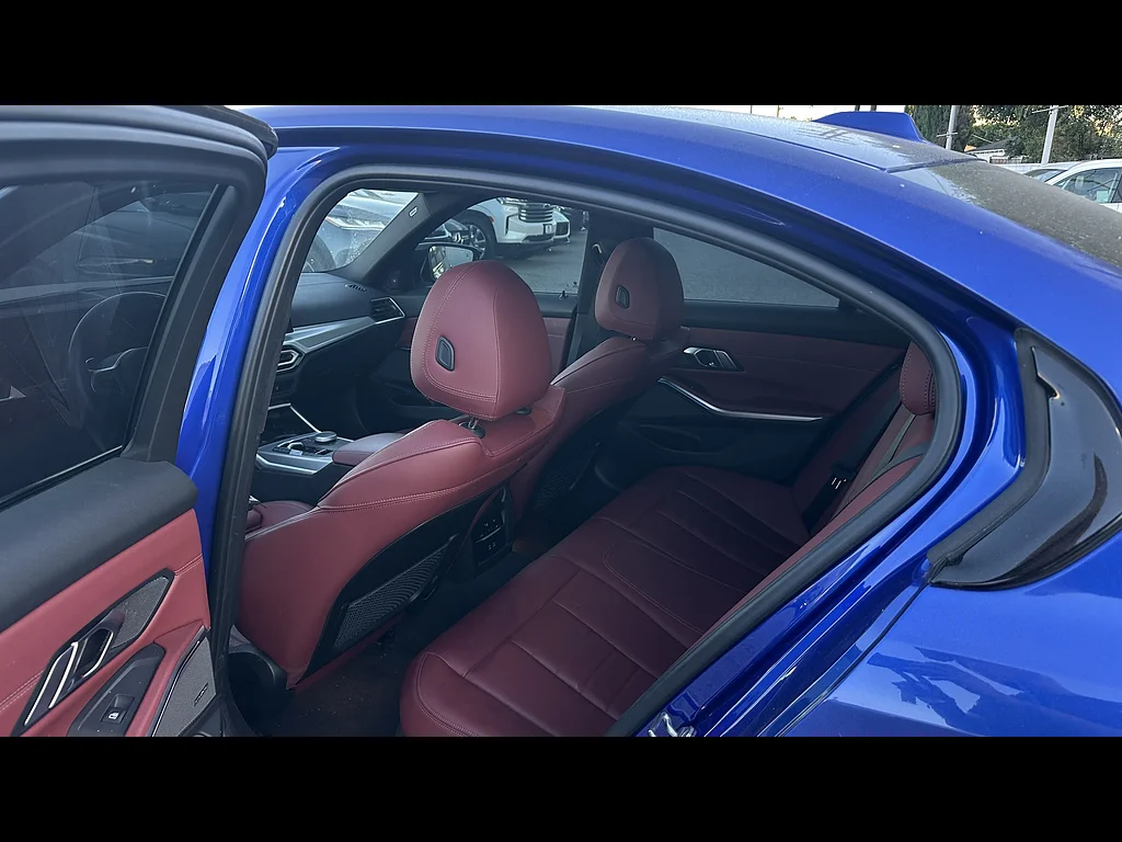 Used 2023 Portimao Blue Metallic BMW 330i image 5