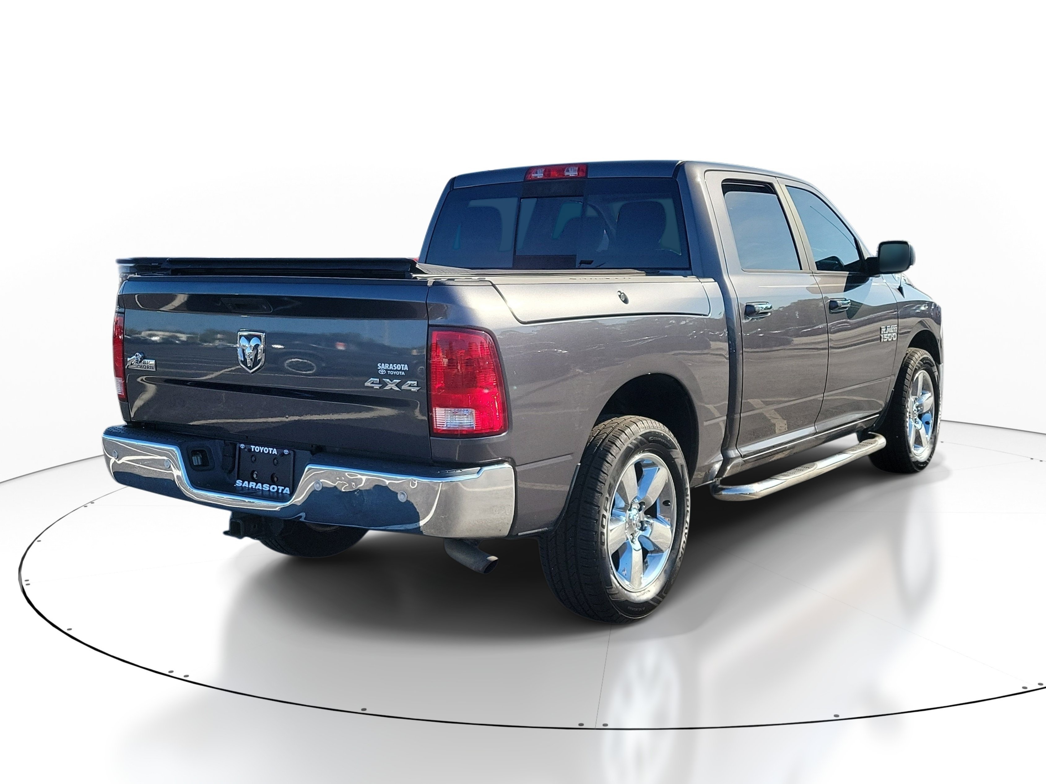 Used 2017 Granite Crystal Metallic Clearcoat Ram Big Horn image 5