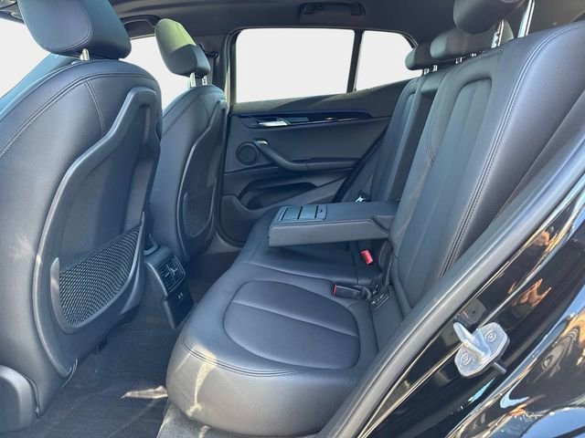 Used 2020  BMW xDrive28i image 11