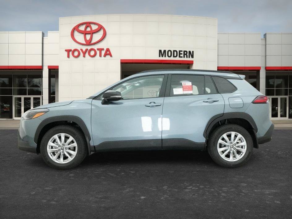 New 2026 Celestite Toyota LE image 2