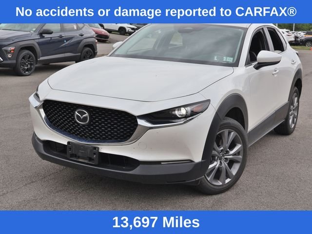 Used 2025 White Mazda 2.5 S Preferred Package image 1