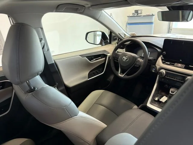 Used 2025 Beige Toyota Limited image 28