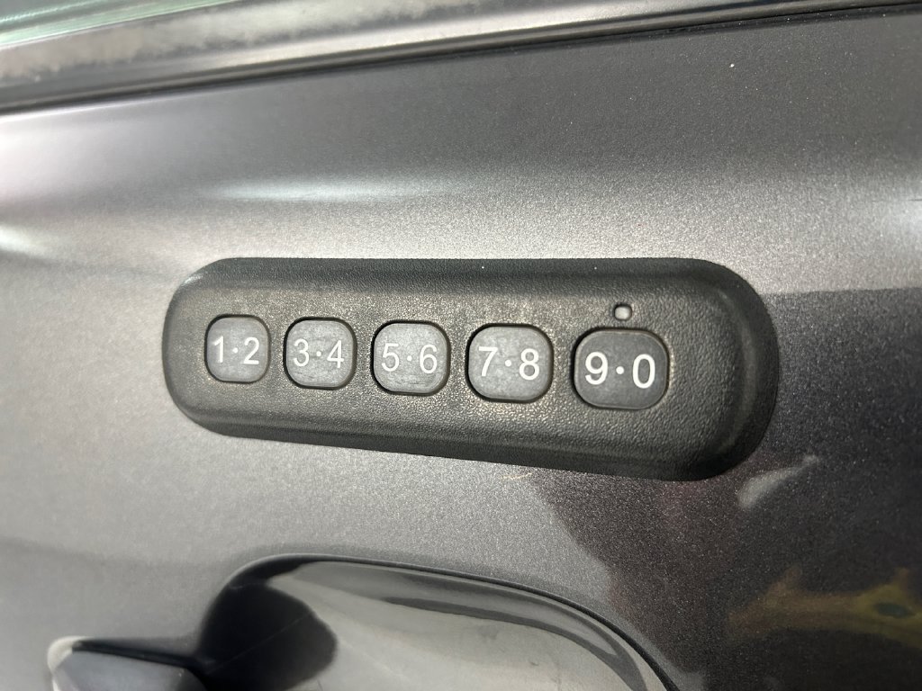 Used 2019 Gray Ford XLT image 25