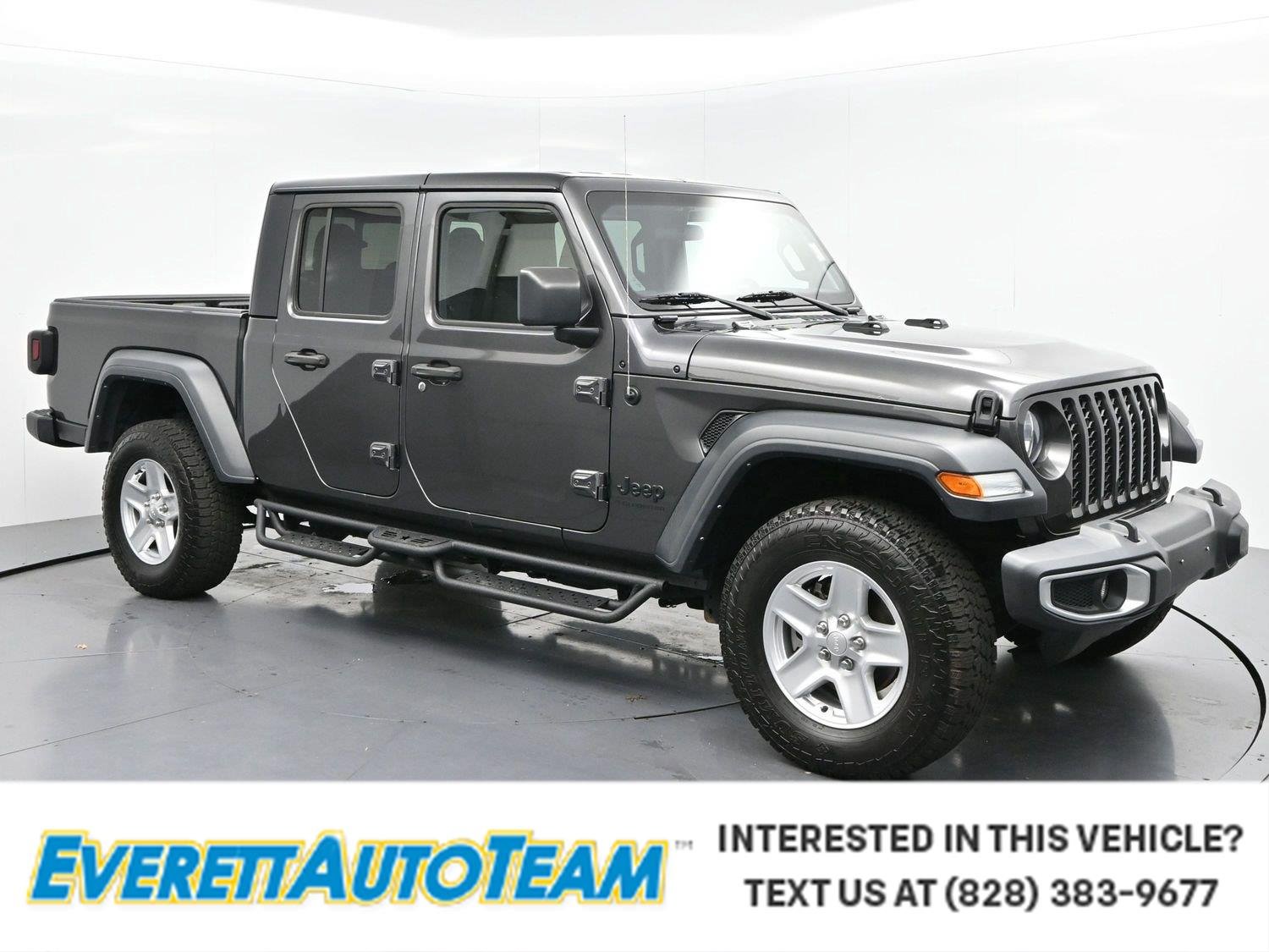 Used 2023 Granite Crystal Metallic Clearcoat Jeep Sport S image 1