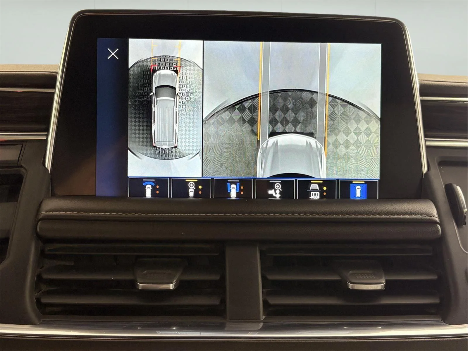 Used 2022 Midnight Blue Metallic Chevrolet LT image 47