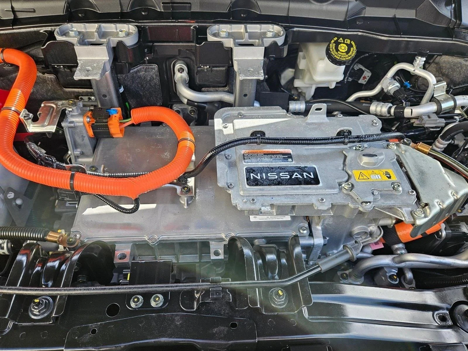 Used 2024 Black Diamond Pearl Nissan ENGAGE image 20